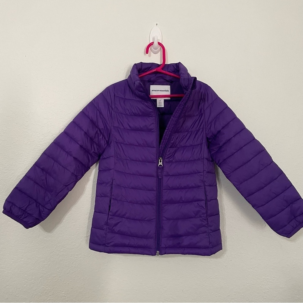 Amazon Essentials kids Purple packable puffer Jacket small 4/5 winter cozy